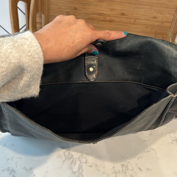 Fossil black distressed messenger laptop bag rugged office attire street style - Picture 9 of 15